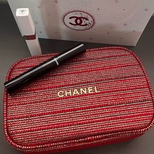 Chanel Make Up Bag ❤️ Collector’s Item